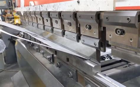 metal bump form bending